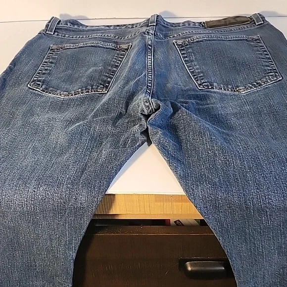 Eddie Bauer- Men's dark wash- straight leg- jeans 35/32 - Picture 4 of 10